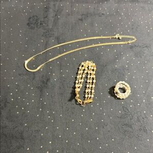 Pearl Beaded Stretch Bracelet